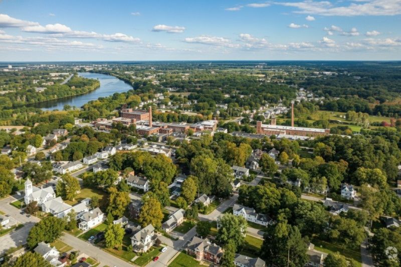 Best Bathroom Remodeling pros in Columbiana, OH